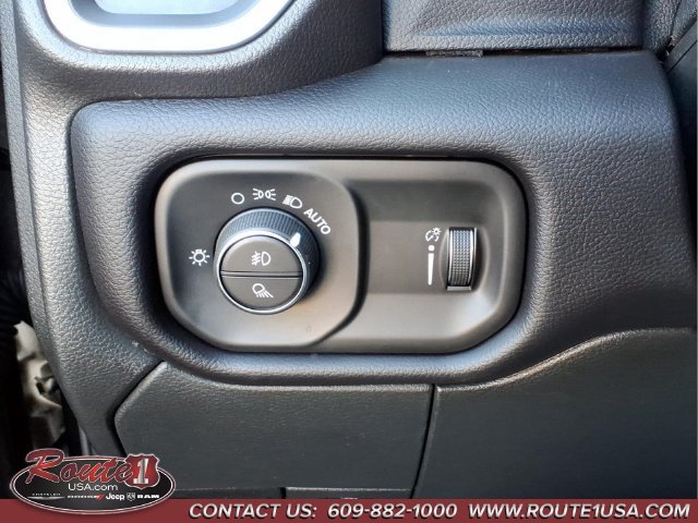 Used 2022 RAM 2500 Big Horn w/ Level C Equiment Group AWD/4WD image 22