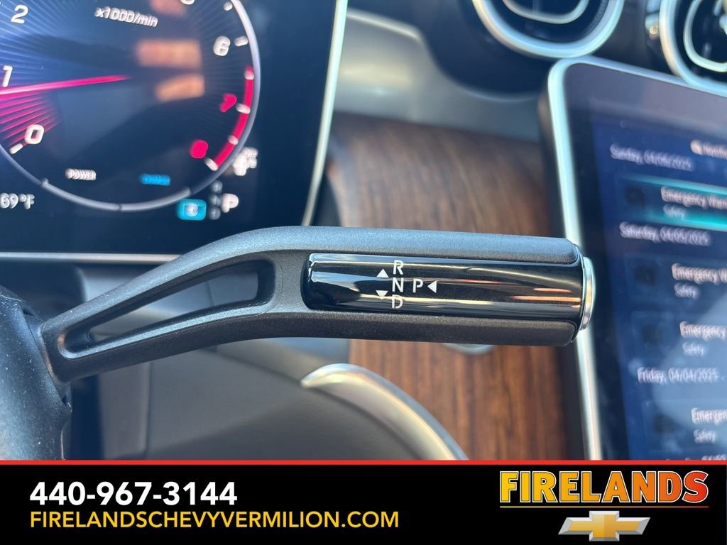 Used 2023 Mercedes-Benz GLC 300 4MATIC image 3