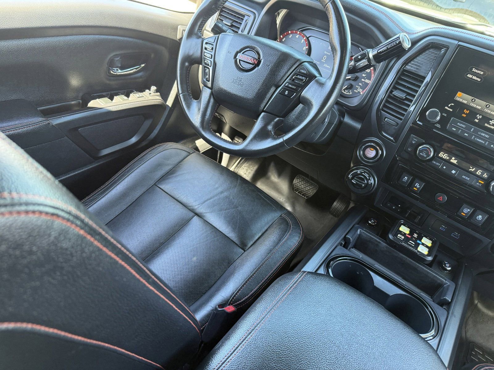 Certified 2021 Nissan Titan PRO-4X w/ Pro-4x Convenience Package image 15