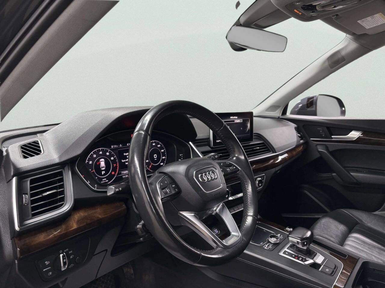 Used 2018 Audi Q5 2.0T Premium Plus w/ Premium Plus Package image 13