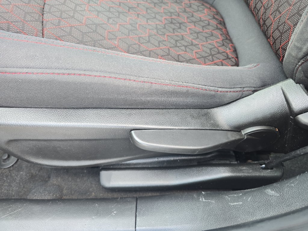 Used 2017 Chevrolet Sonic LT FWD image 14