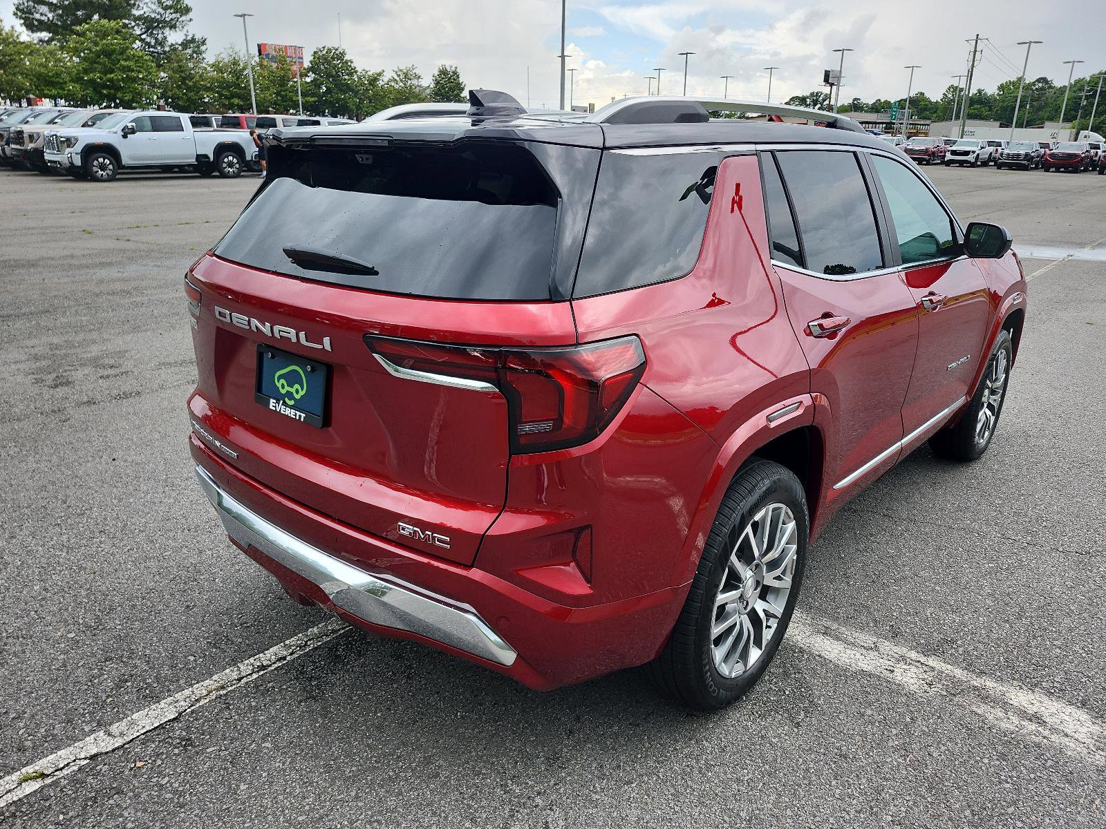 Certified 2026 GMC Terrain Denali AWD/4WD image 3