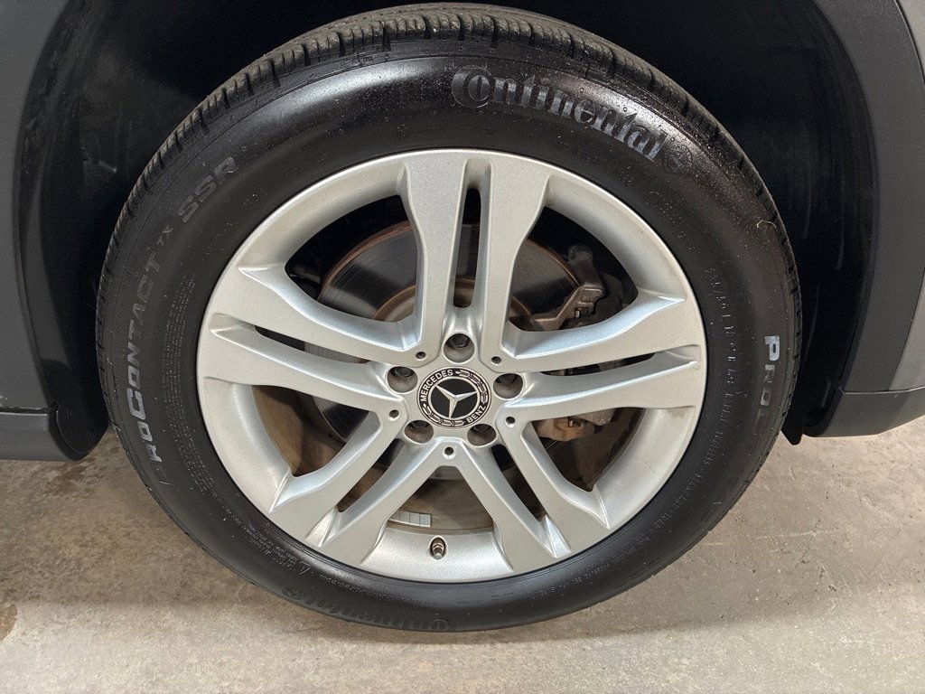 Used 2018 Mercedes-Benz GLA 250 4MATIC image 3