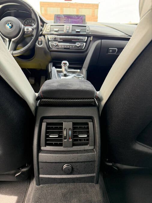 Used 2015 BMW M3 w/ Lighting Package RWD image 33