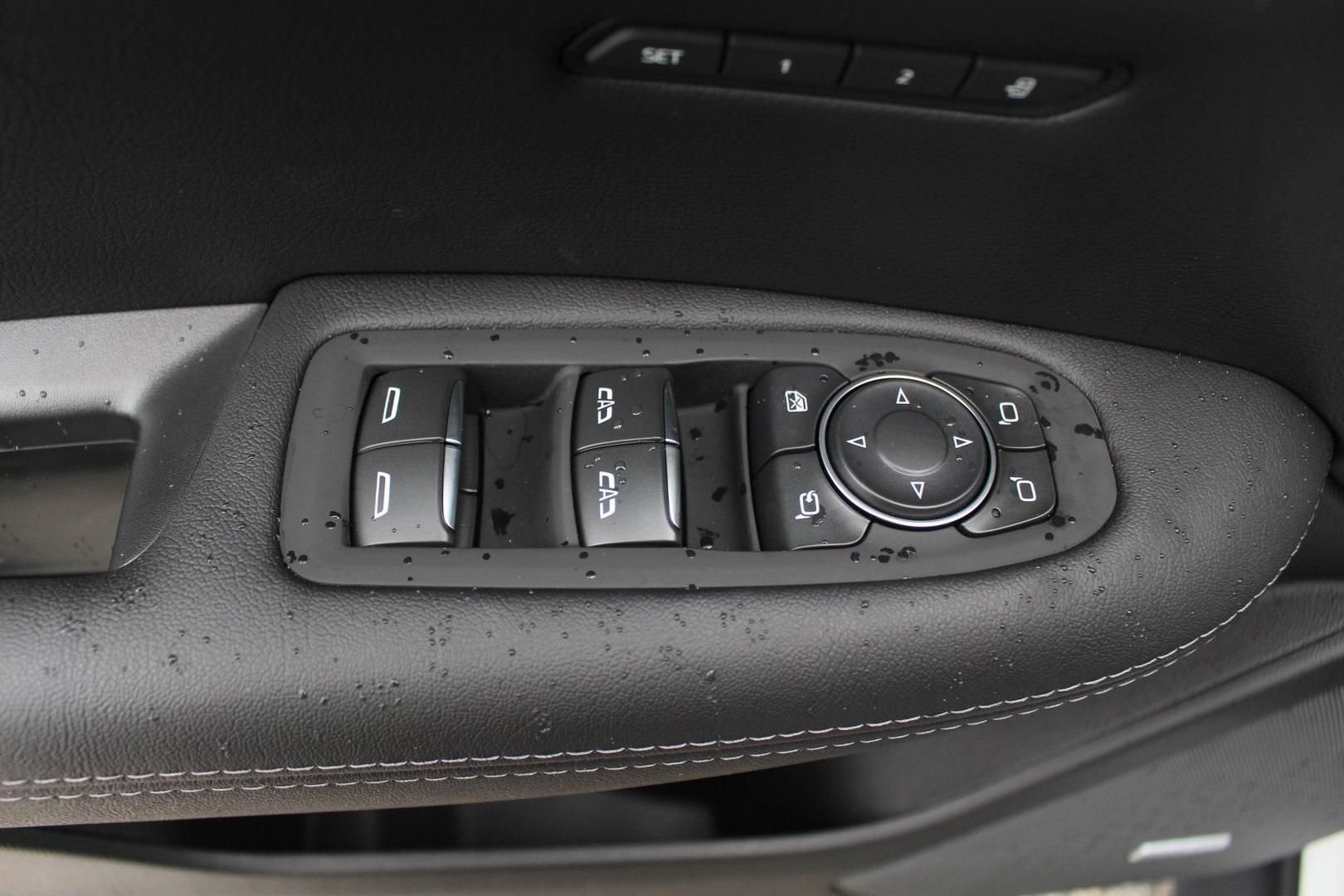 New 2025 Cadillac XT5 Premium Luxury w/ LPO, Floor Liner Package image 11