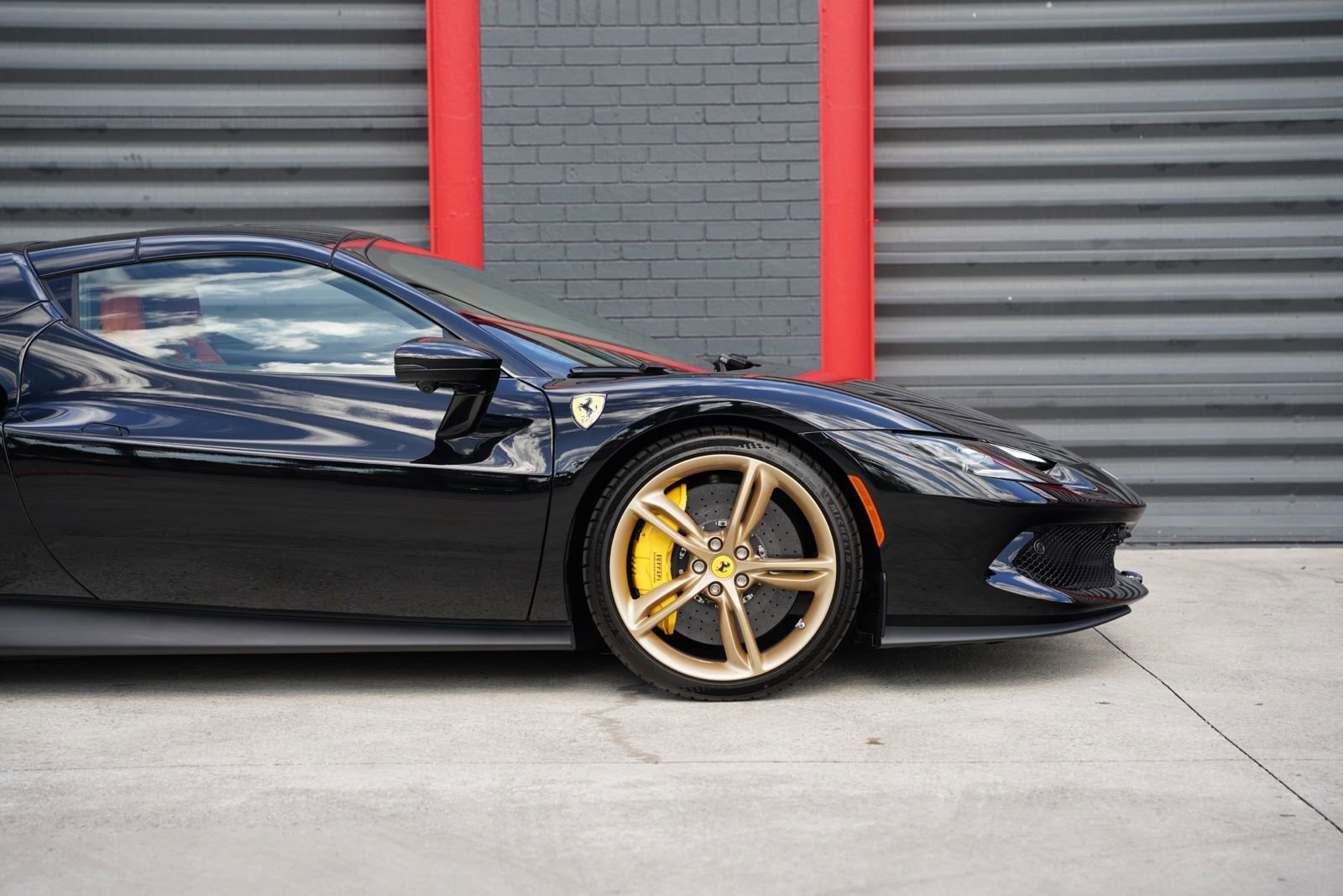 Used 2025 Ferrari 296 GTS RWD image 16