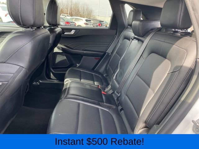 Used 2022 Ford Escape Titanium image 18