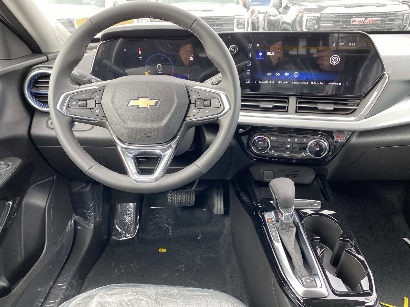 New 2026 Chevrolet Trax LT FWD image 7
