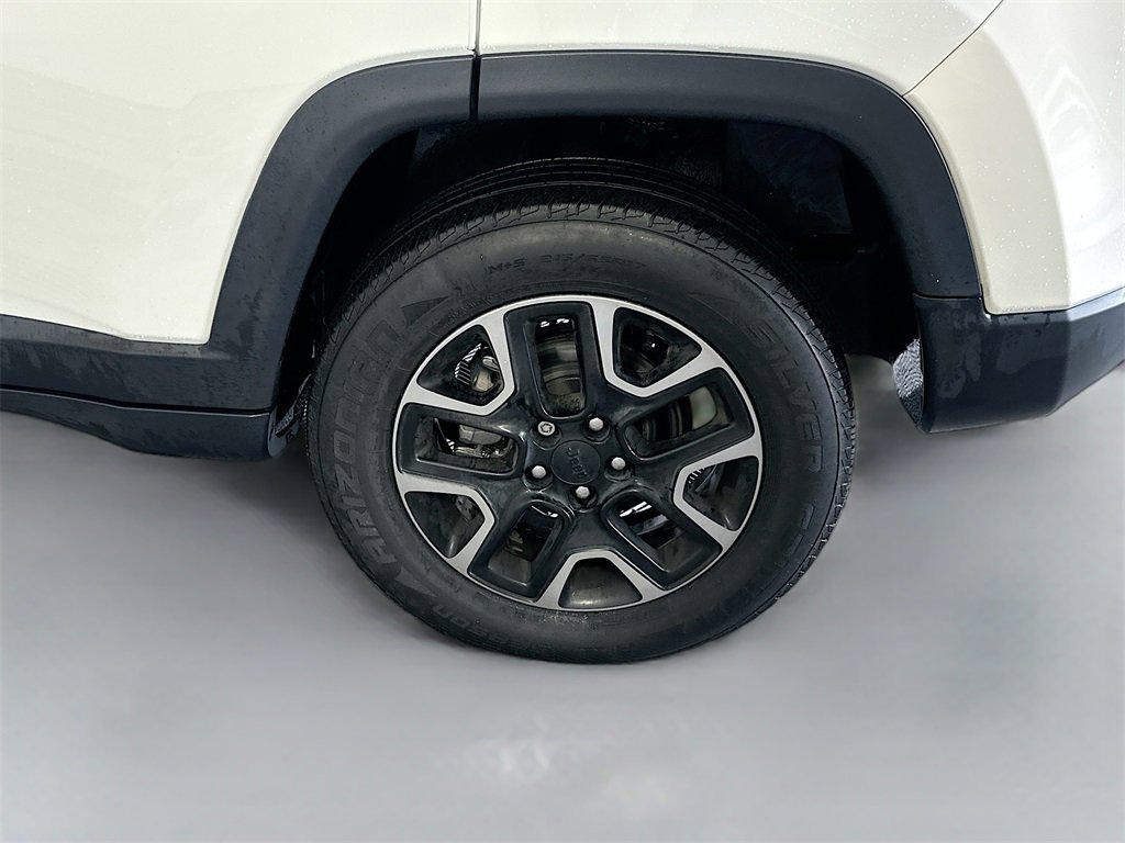 Used 2019 Jeep Compass Trailhawk w/ Leather Interior Group image 32