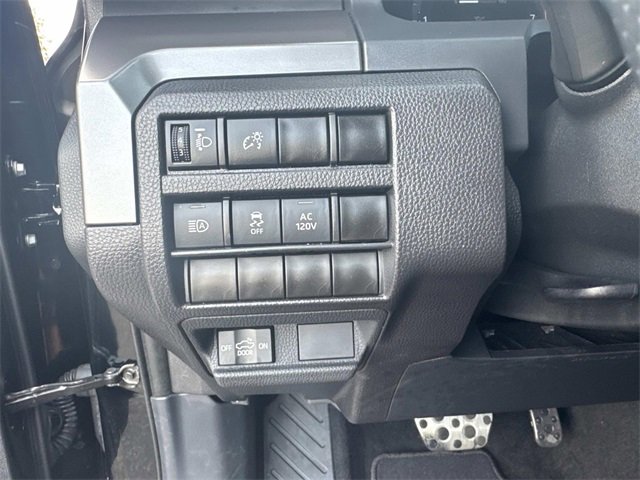 Used 2024 Toyota Tacoma TRD Sport image 32