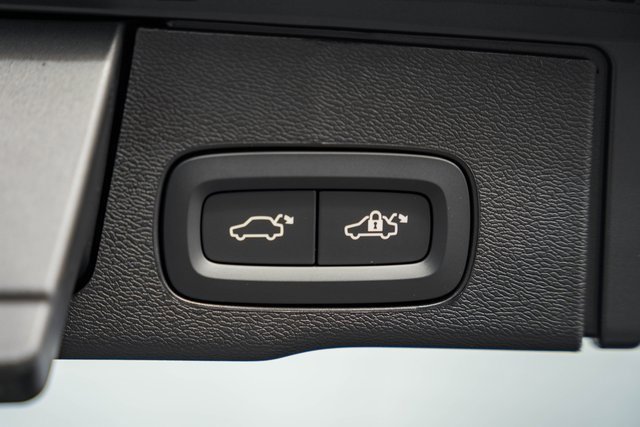 New 2026 Volvo XC60 B5 Plus w/ Protection Package Premier image 10