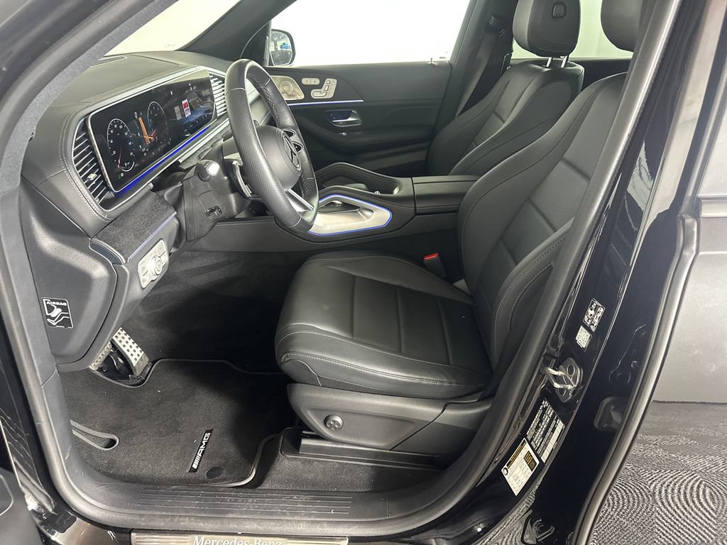 Certified 2025 Mercedes-Benz GLS 450 4MATIC image 9