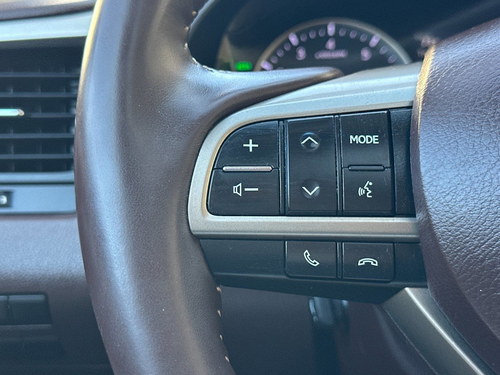 Used 2016 Lexus RX 350 FWD w/ Premium Package image 27