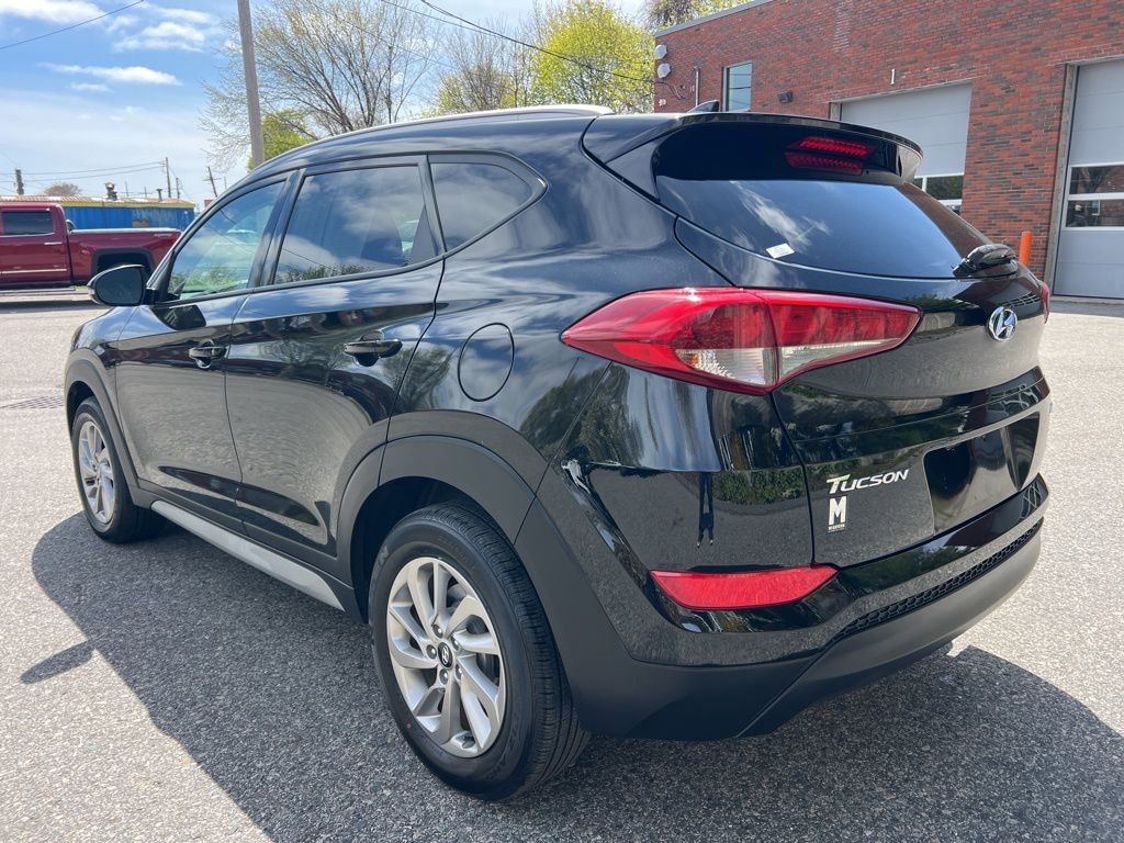 Used 2017 Hyundai Tucson SE Plus AWD/4WD image 3