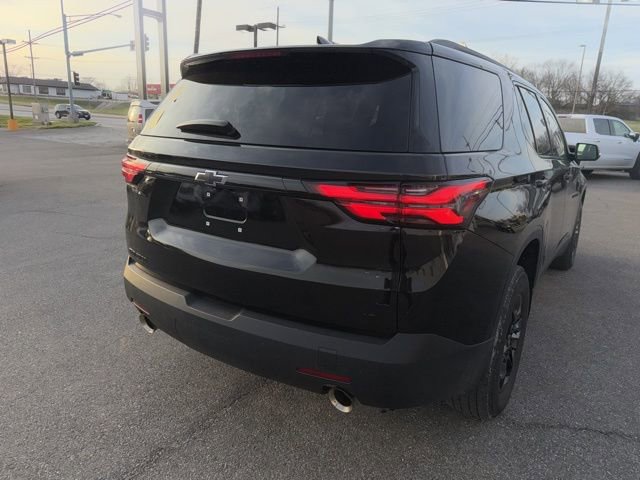 Used 2023 Chevrolet Traverse LT image 12