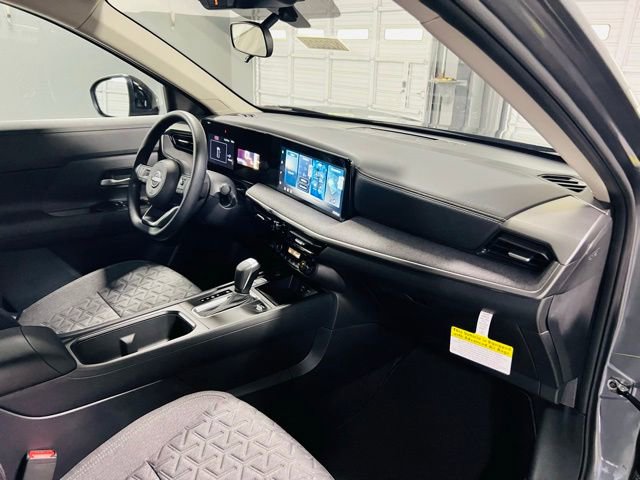 New 2026 Nissan Kicks SV image 33