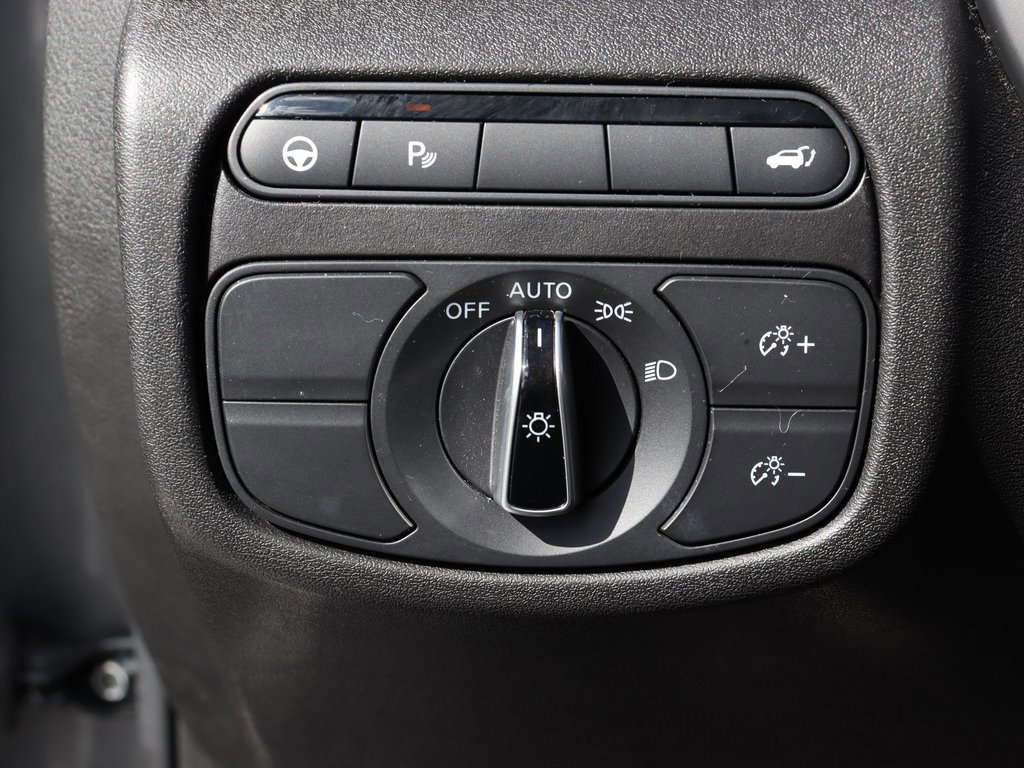 Certified 2023 INFINITI QX50 Pure image 34