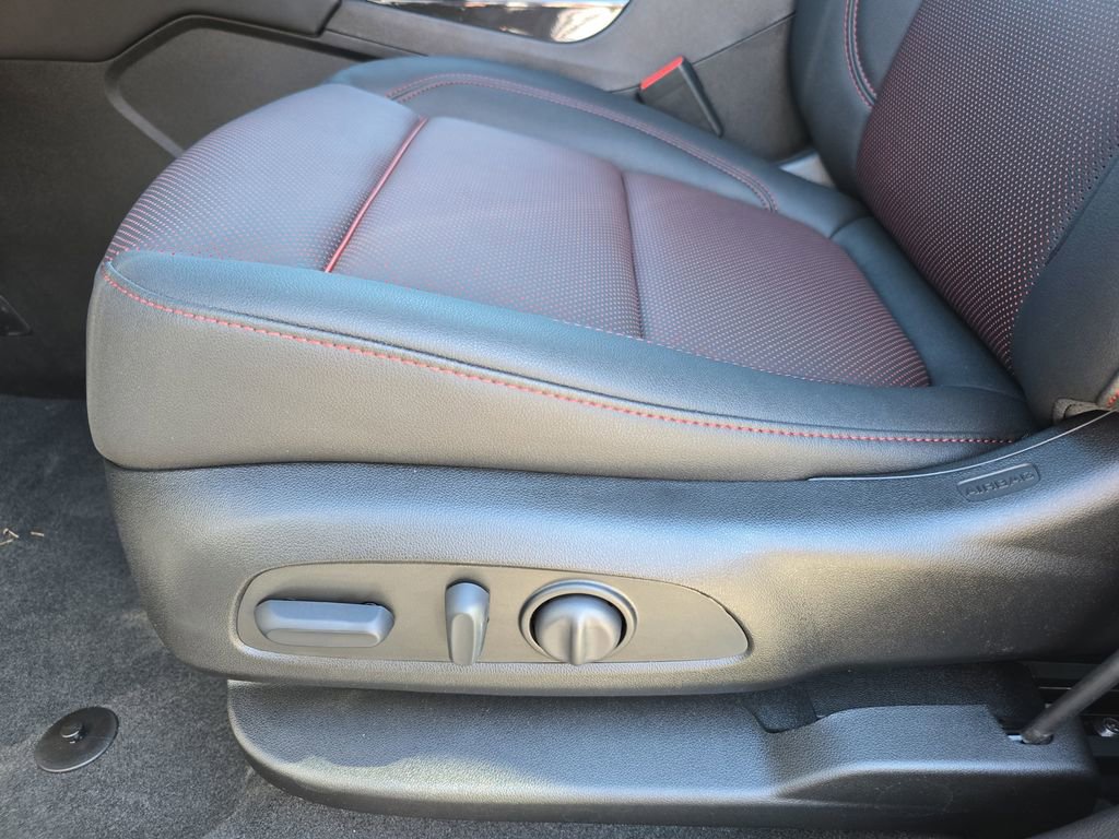 New 2025 Chevrolet Blazer RS w/ Enhanced Convenience Package image 30