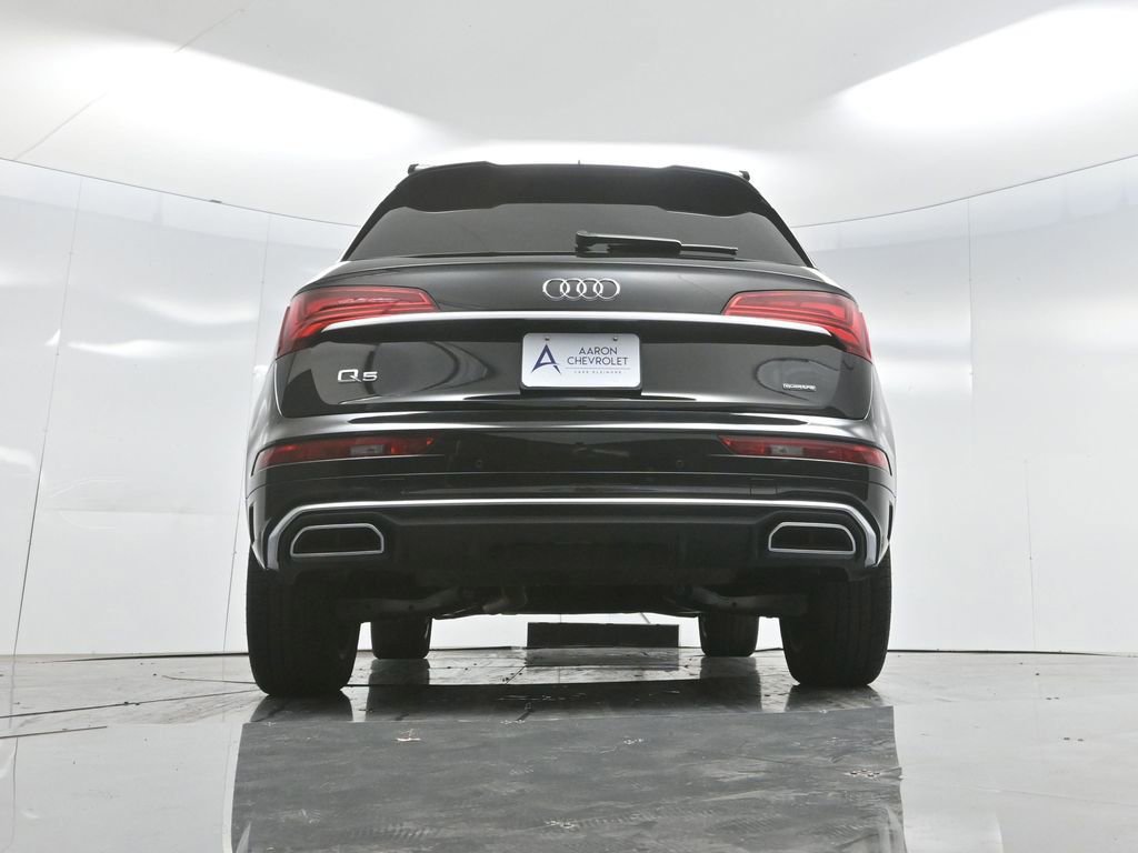 Used 2024 Audi Q5 2.0T Premium w/ Convenience Package image 73