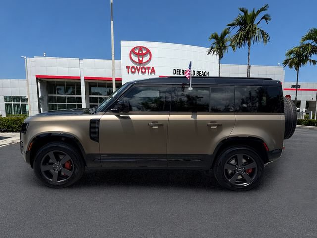 Used 2023 Land Rover Defender 110 X AWD/4WD image 4