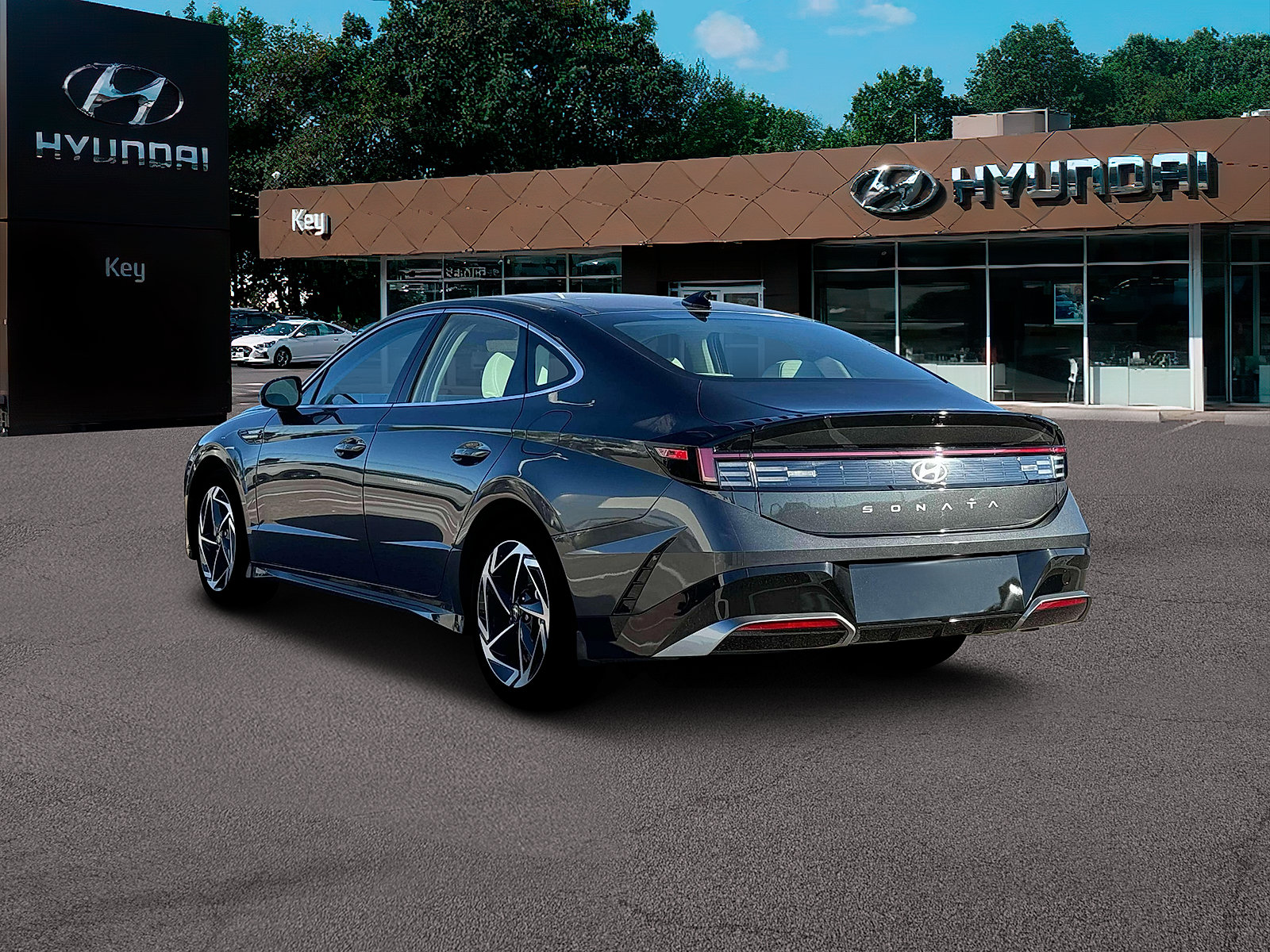 Certified 2025 Hyundai Sonata SEL FWD image 5