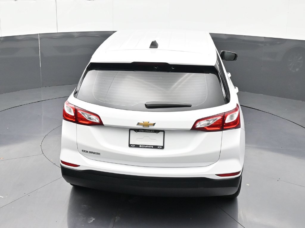 Used 2020 Chevrolet Equinox LS FWD image 18
