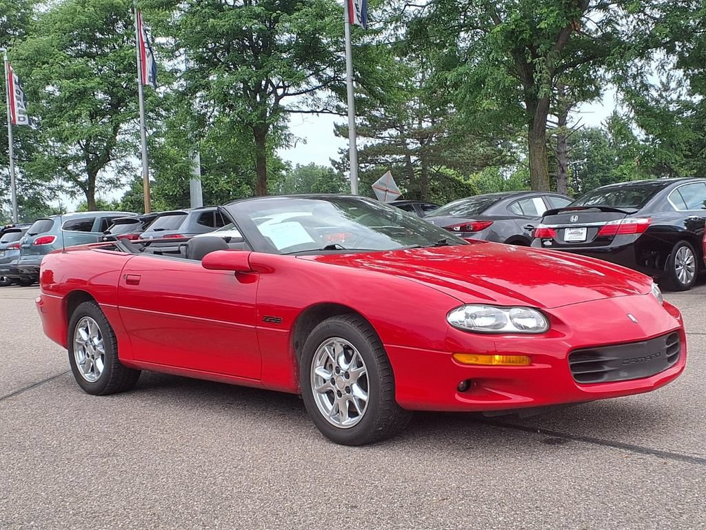 Used 2002 Chevrolet Camaro Z28 RWD image 4