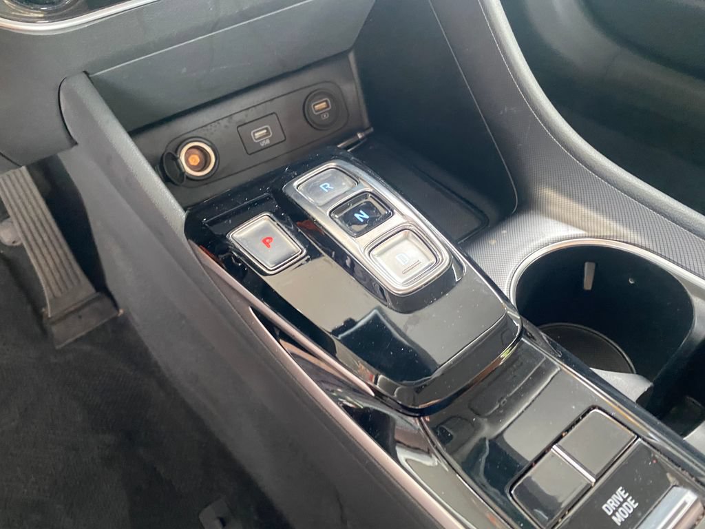 Used 2020 Hyundai Sonata SE FWD image 17
