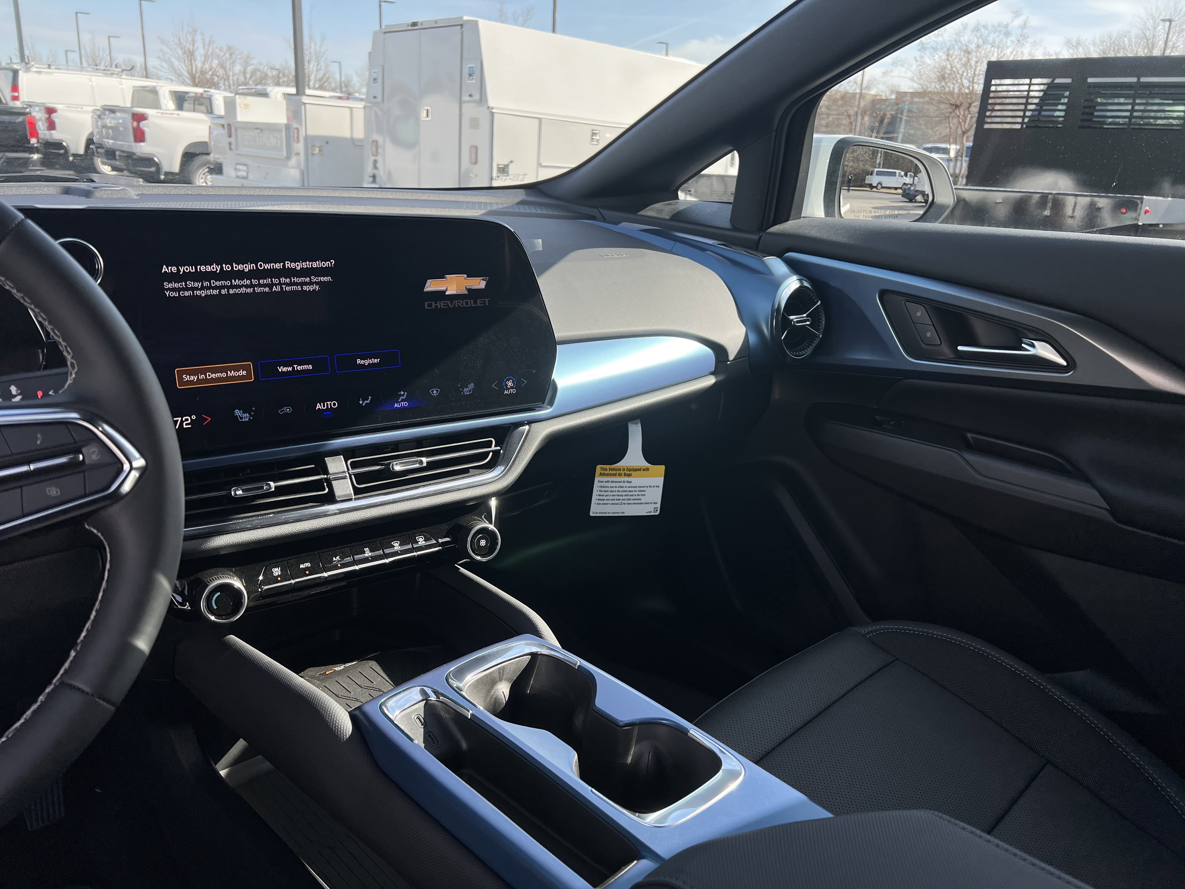 New 2026 Chevrolet Equinox EV LT AWD/4WD image 24