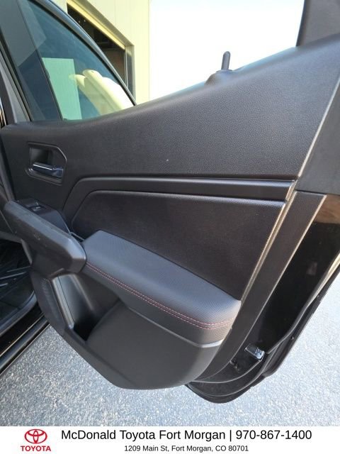 Used 2023 Chevrolet Colorado Z71 image 20