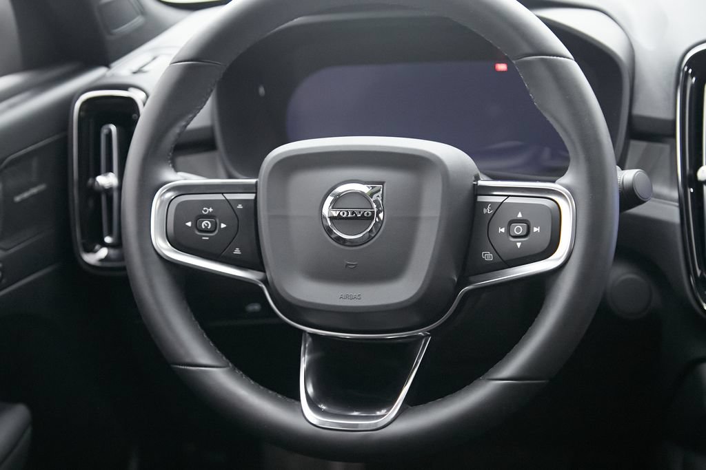 Certified 2023 Volvo C40 P8 Recharge Ultimate AWD/4WD image 24