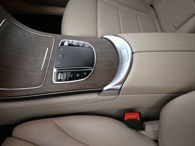 Used 2021 Mercedes-Benz GLC 300 image 20