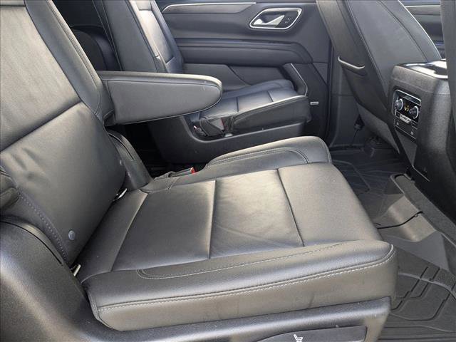 Used 2021 Chevrolet Suburban LT image 20