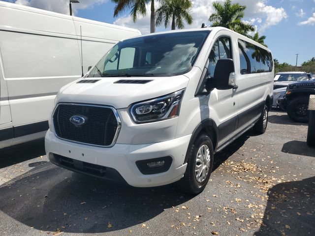 Used 2023 Ford Transit 350 XLT RWD image 31