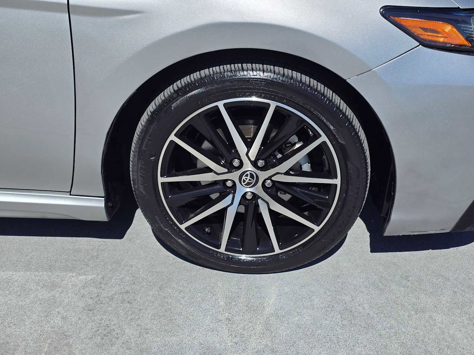 Certified 2022 Toyota Camry SE w/ Cold Weather Package image 9