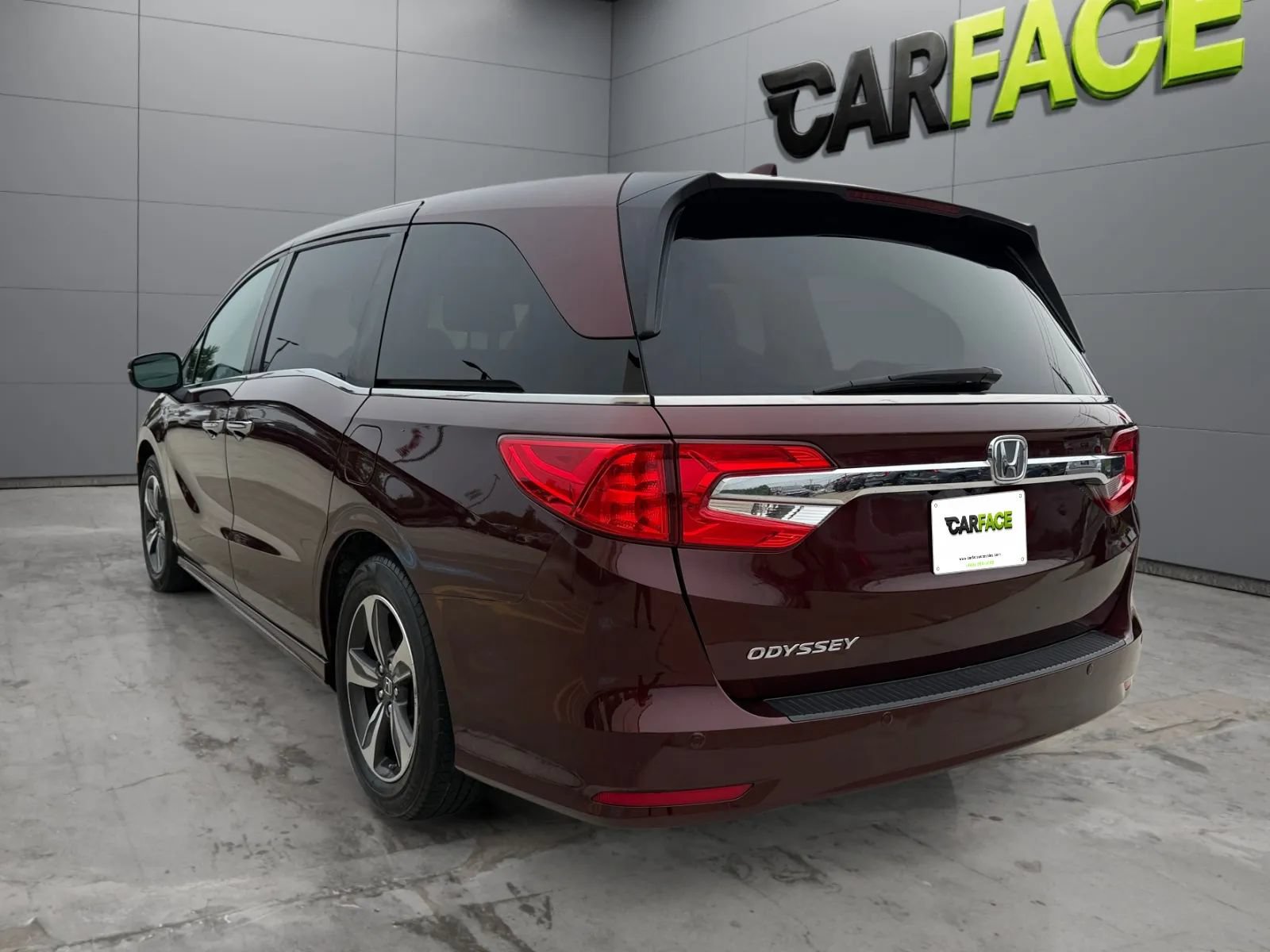 Used 2018 Honda Odyssey Touring image 9