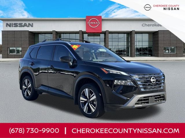 Certified 2025 Nissan Rogue SL w/ SL Premium Package AWD/4WD image 1