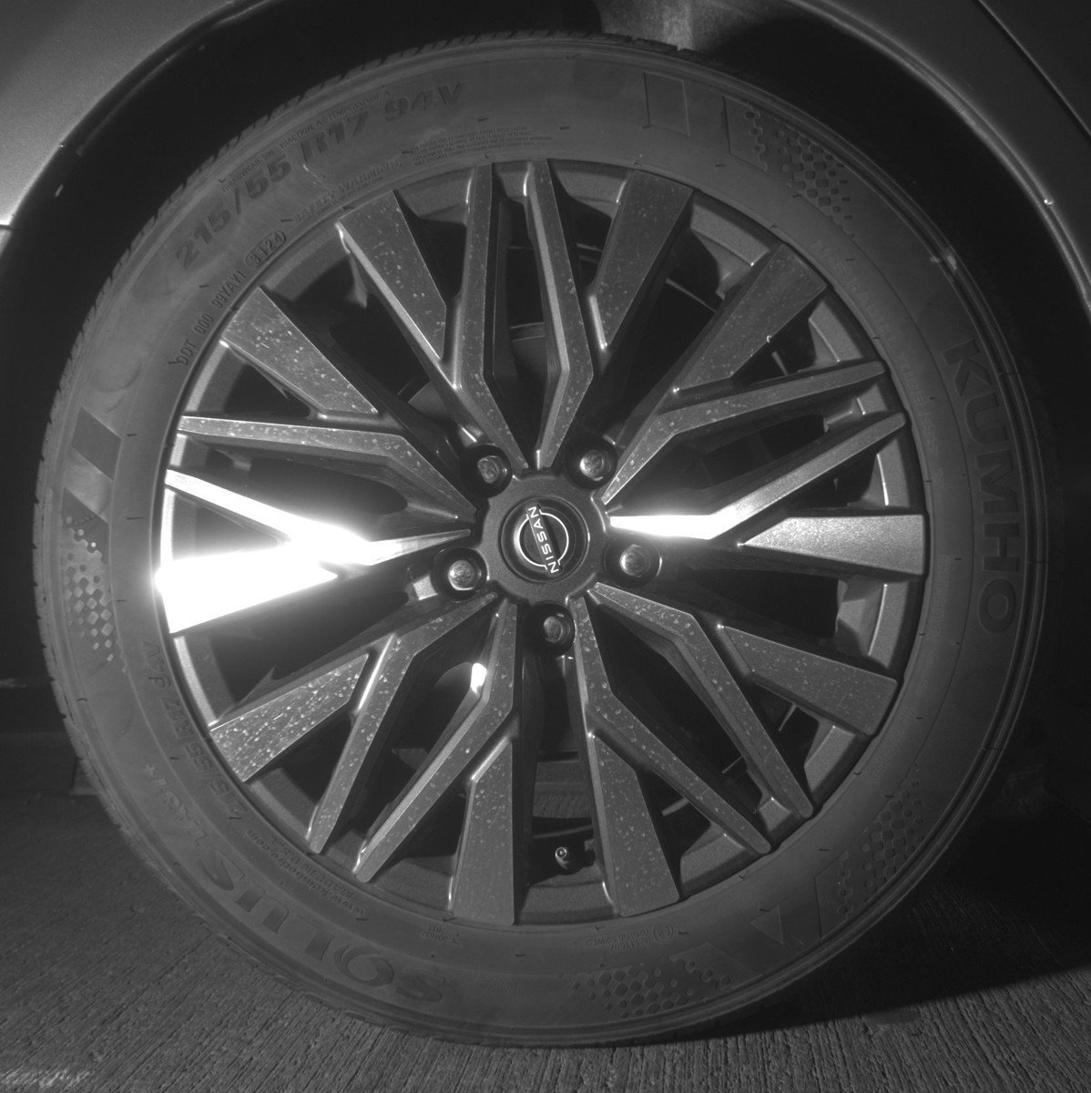 Used 2025 Nissan Altima 2.5 SV image 15