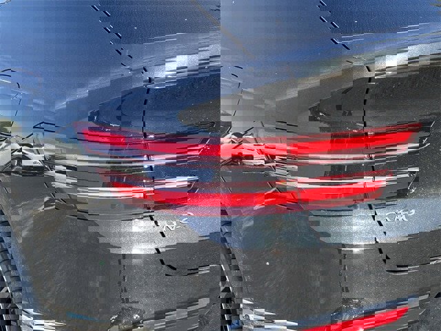 New 2025 Genesis GV80 3.5T e-SC image 15