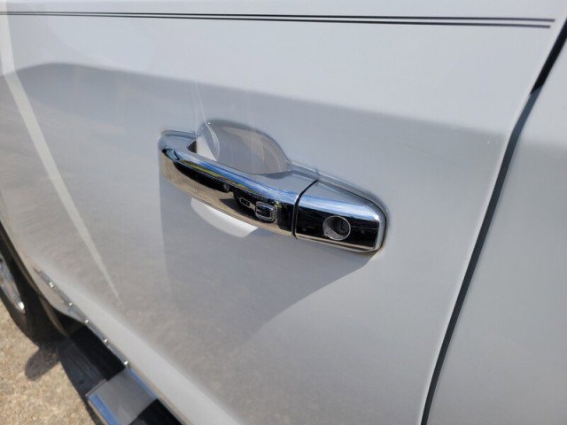 Used 2019 GMC Sierra 1500 SLT w/ SLT Premium Plus Package image 9