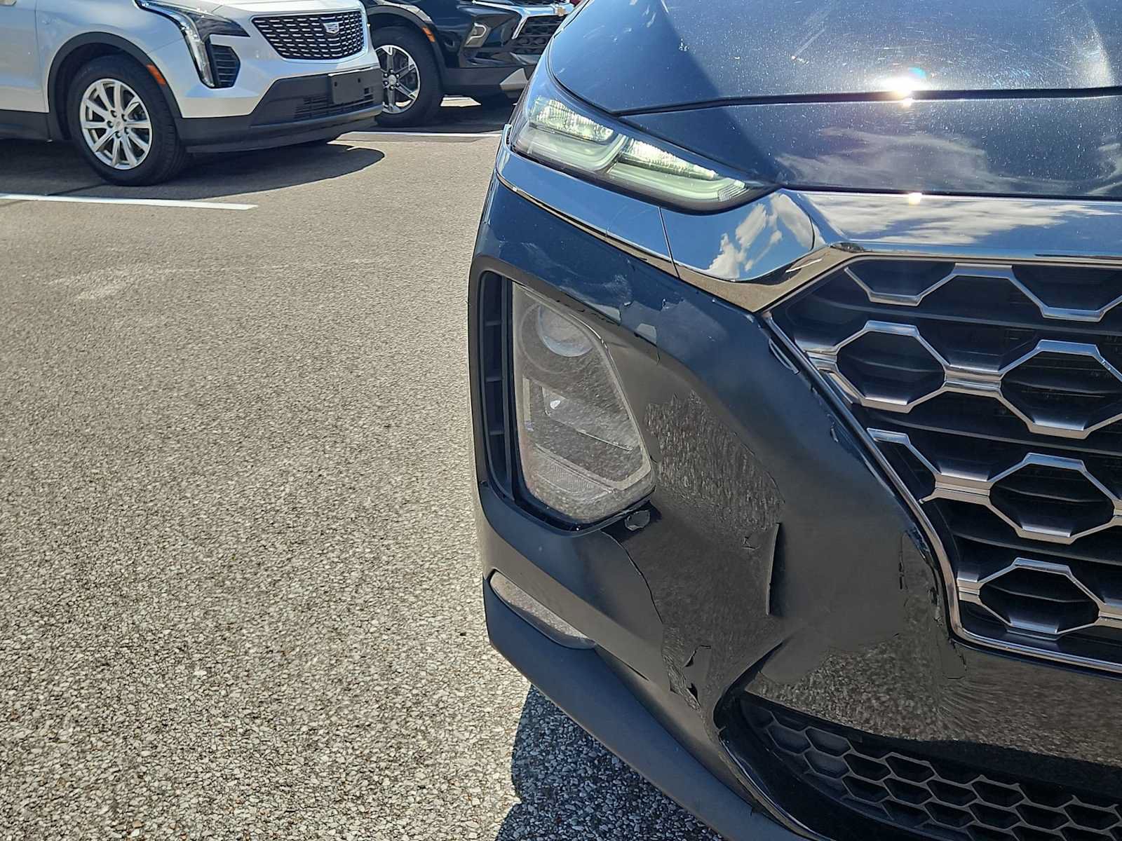Used 2019 Hyundai Santa Fe SEL FWD image 11