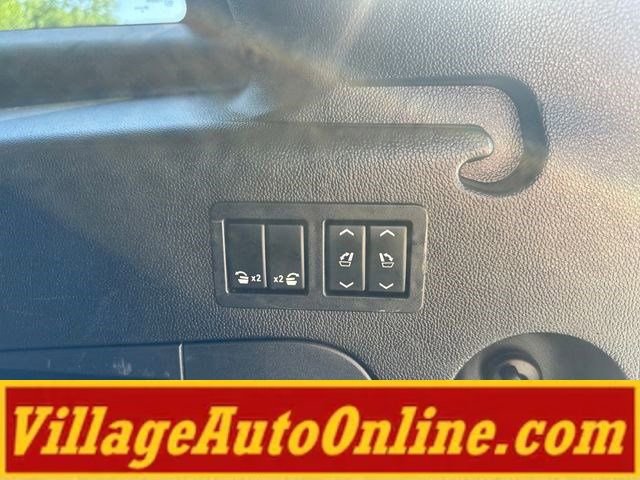 Used 2020 Cadillac Escalade ESV Premium Luxury AWD/4WD image 47