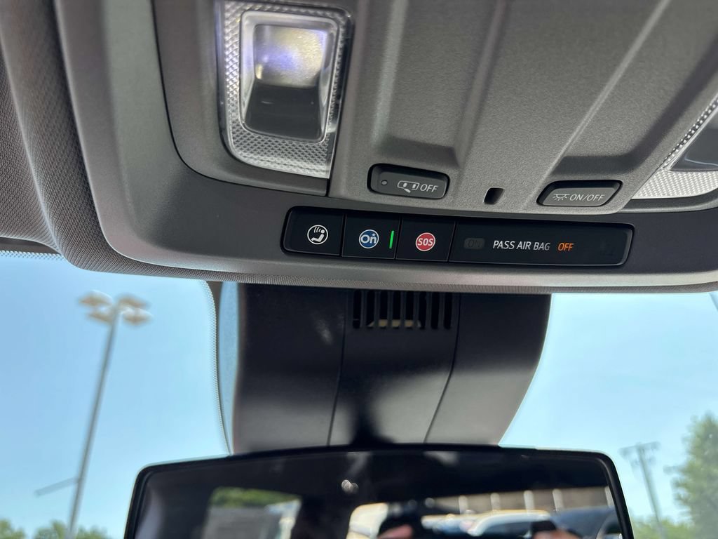 New 2026 GMC Sierra 1500 Elevation w/ LPO, Elevation Black Package AWD/4WD image 10