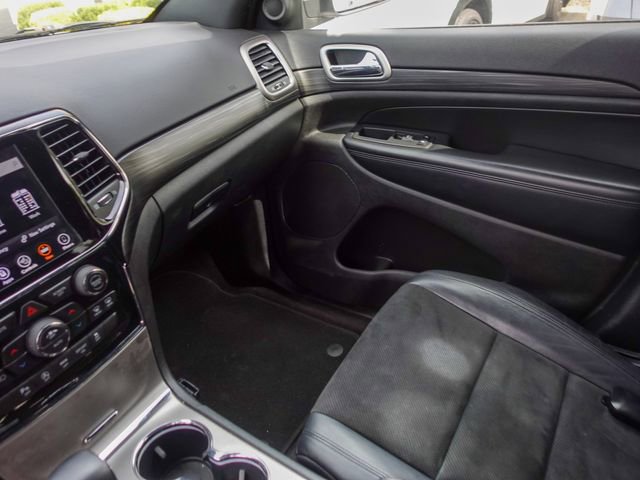 Used 2019 Jeep Grand Cherokee Altitude RWD image 20