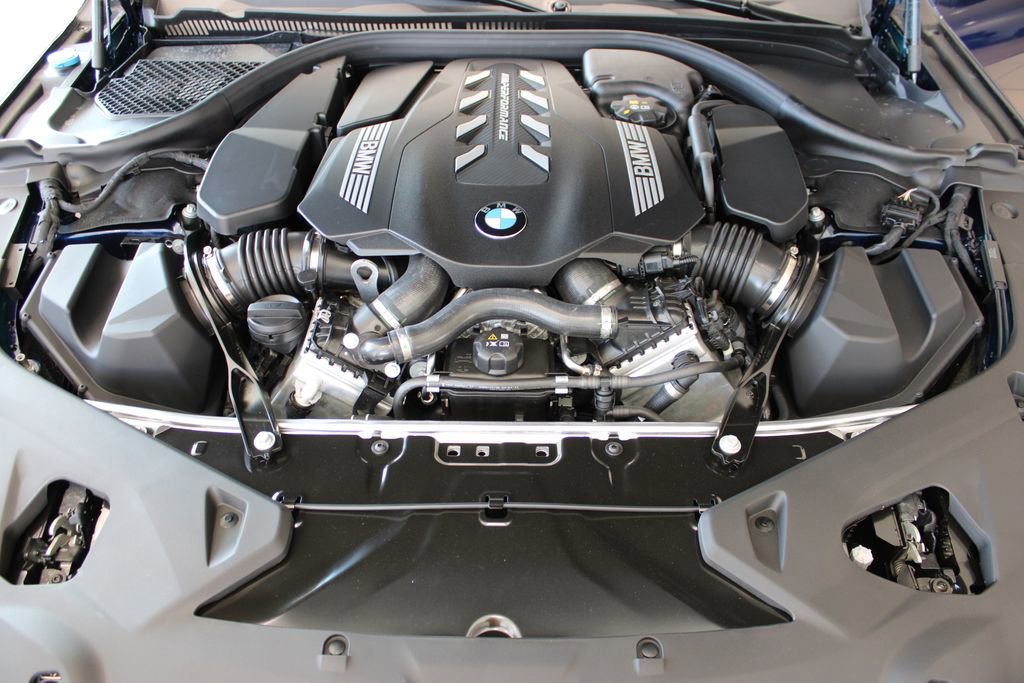 New 2026 BMW M850i xDrive image 7