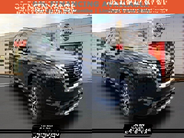 New 2025 Nissan Pathfinder SL