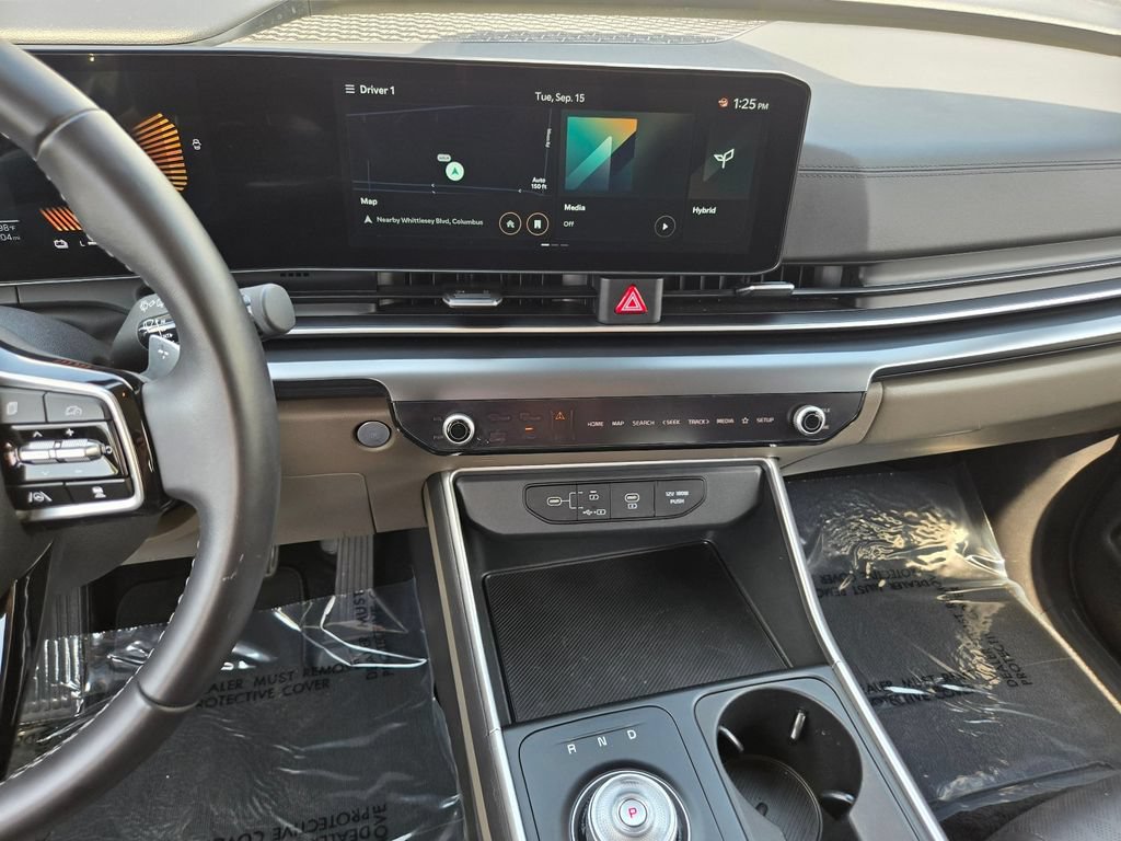 Certified 2026 Kia Carnival LXS FWD image 22