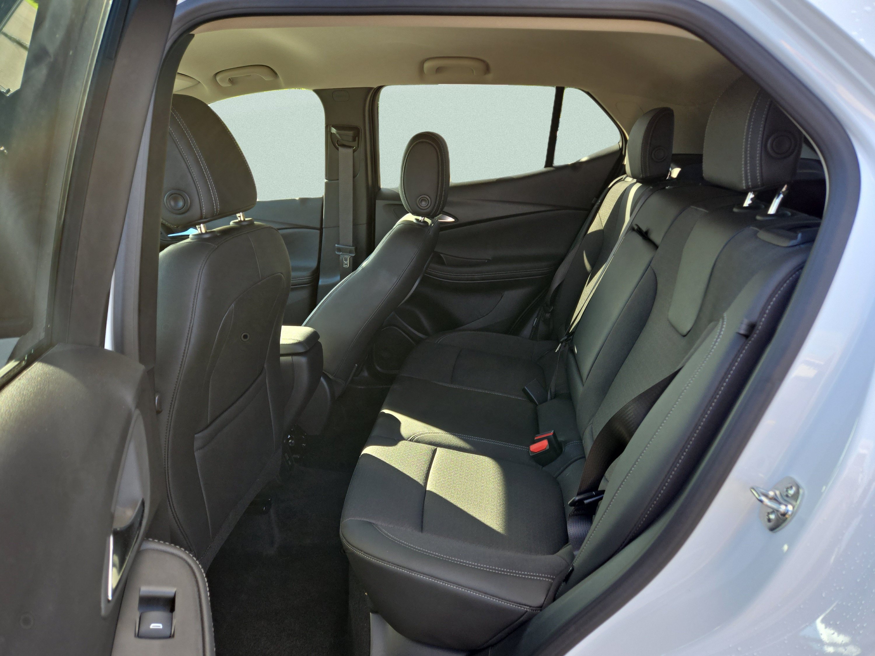 Used 2026 Buick Encore GX Preferred w/ Comfort Package AWD/4WD image 25