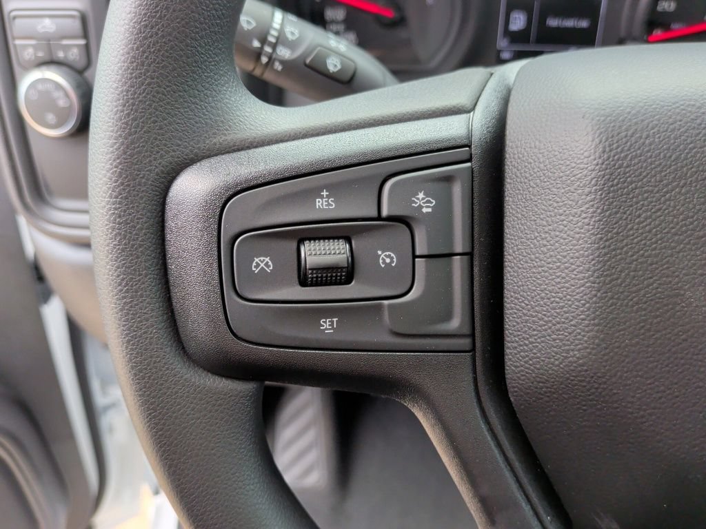 New 2026 Chevrolet Silverado 1500 Custom w/ LPO, Dark Essentials Package RWD image 17