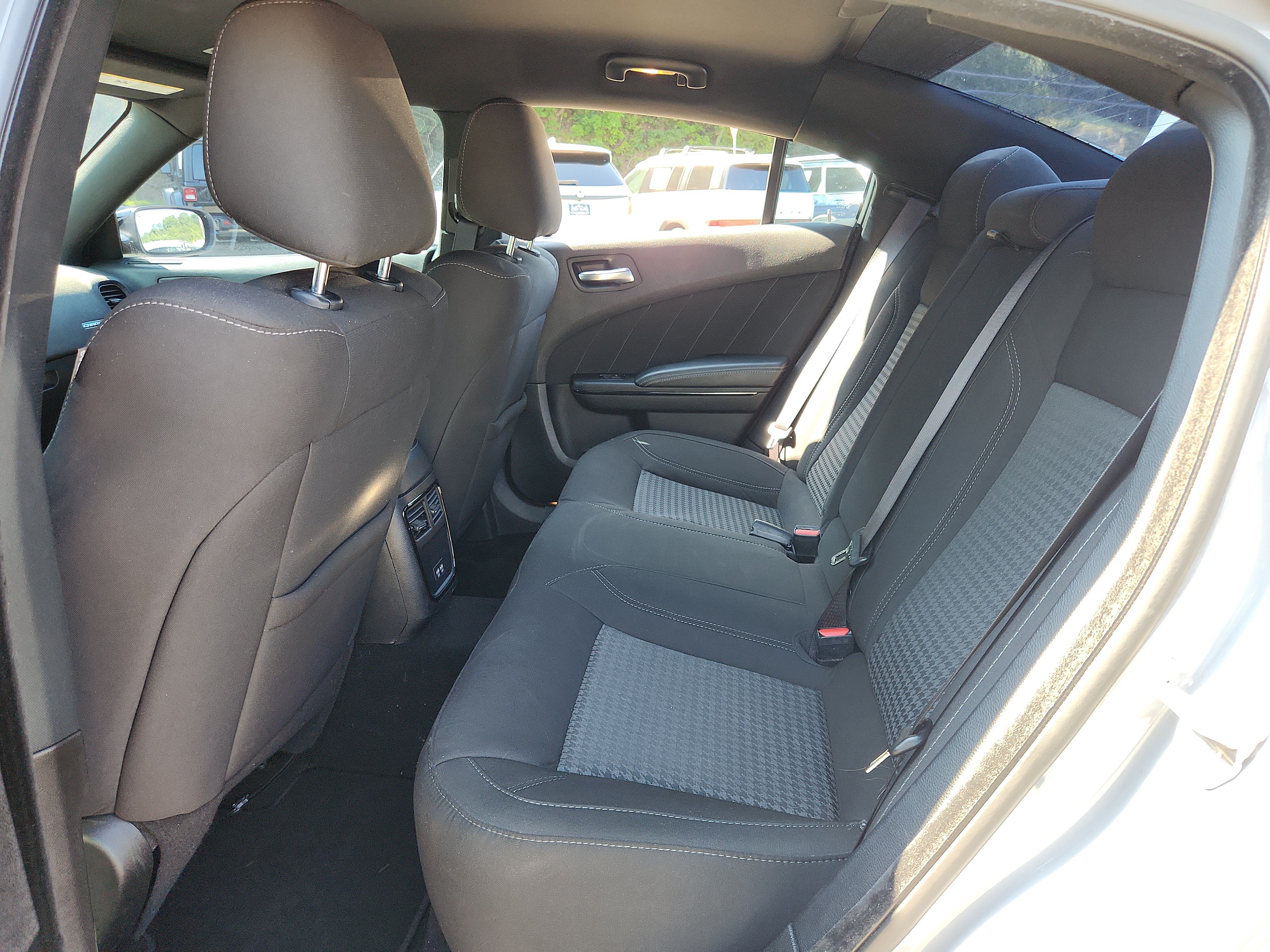 Used 2020 Dodge Charger SXT w/ Blacktop Package RWD image 38